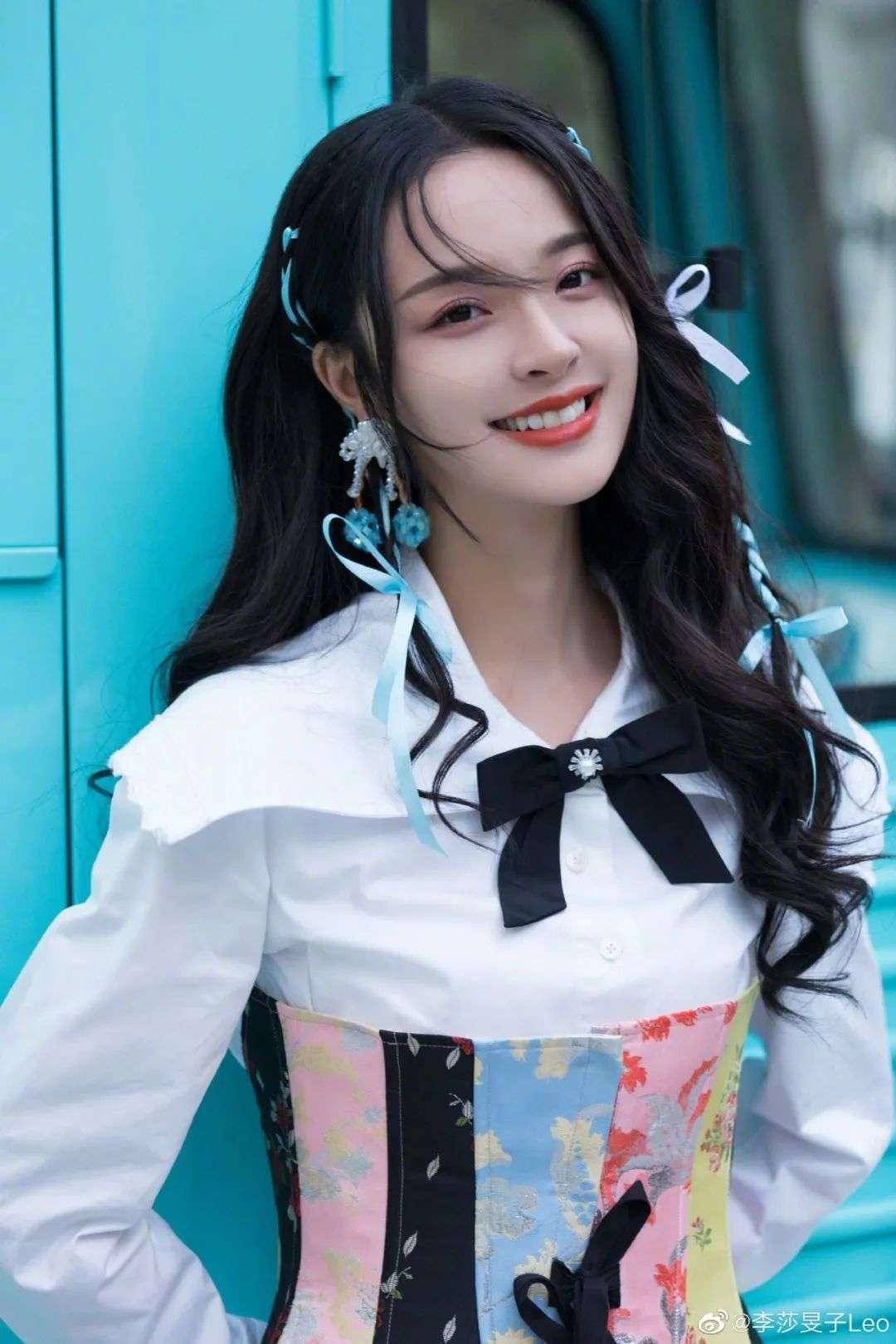 主持是亲情,演戏是友情,唱歌是爱情 | 独家专访李莎旻子 - 知乎