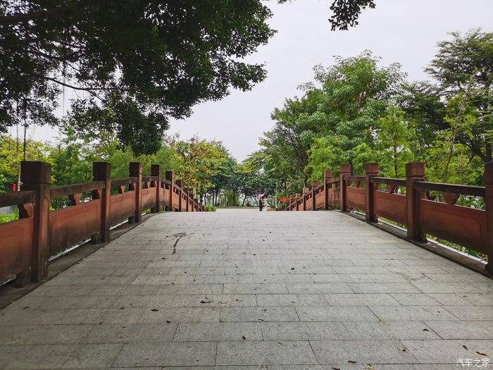 东风风神ax7的用车帖一起打卡锦湖公园