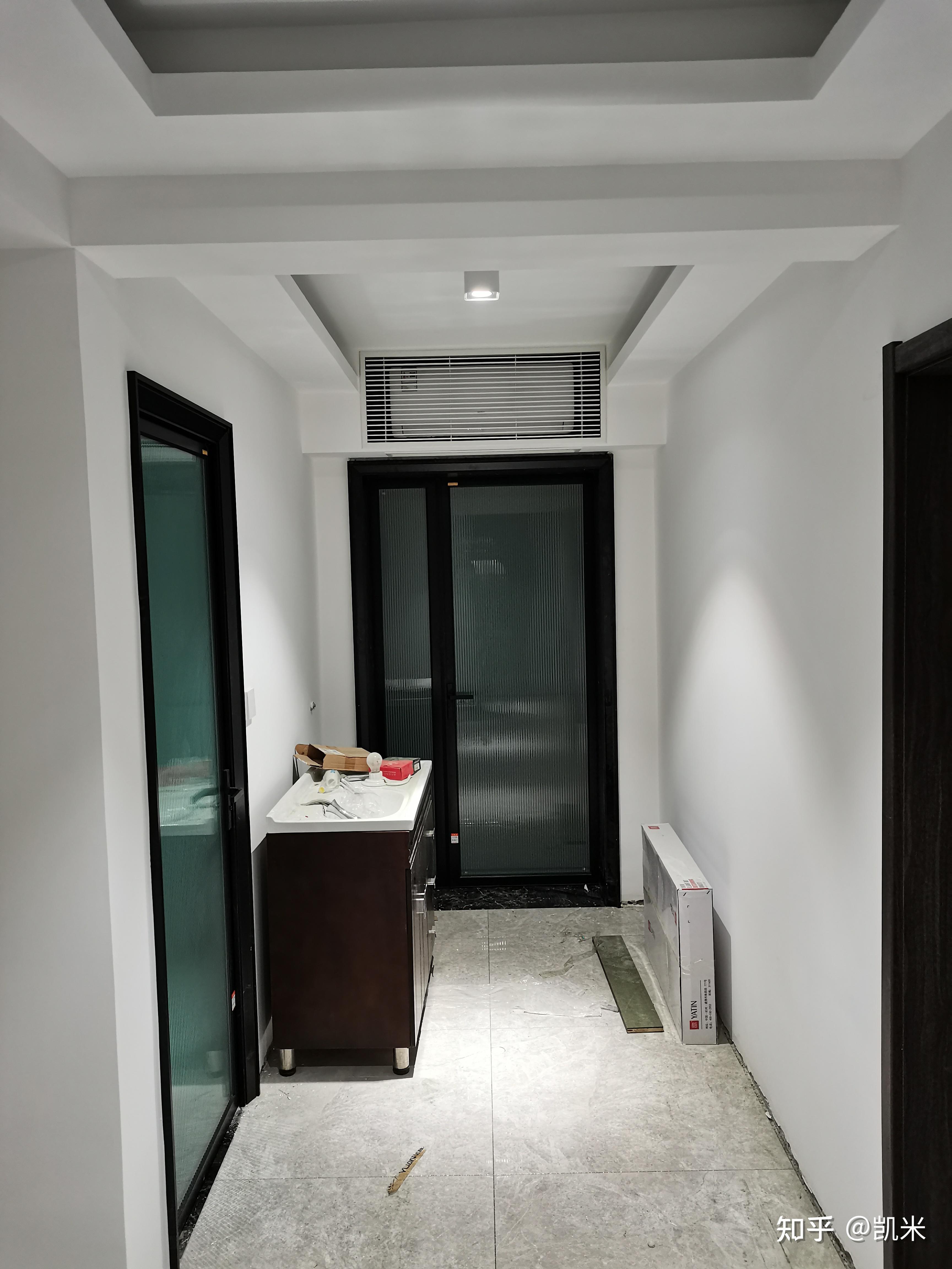 自家装修壁挂空调吊顶安装示例