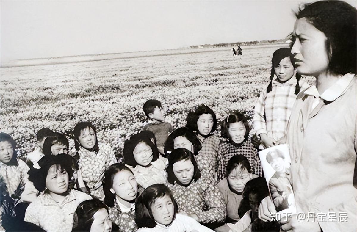 她怀抱未满1岁女儿上刑场，女儿被扔草丛，20年后女儿成国家栋梁 - 知乎