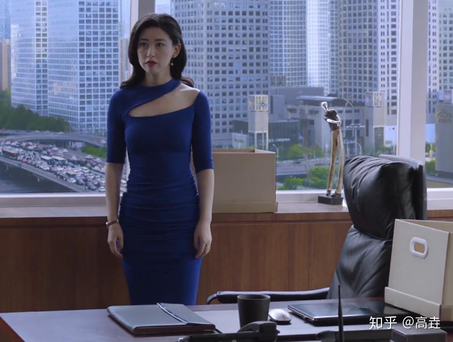 精英律师中栗娜的60多套职场穿搭,真美