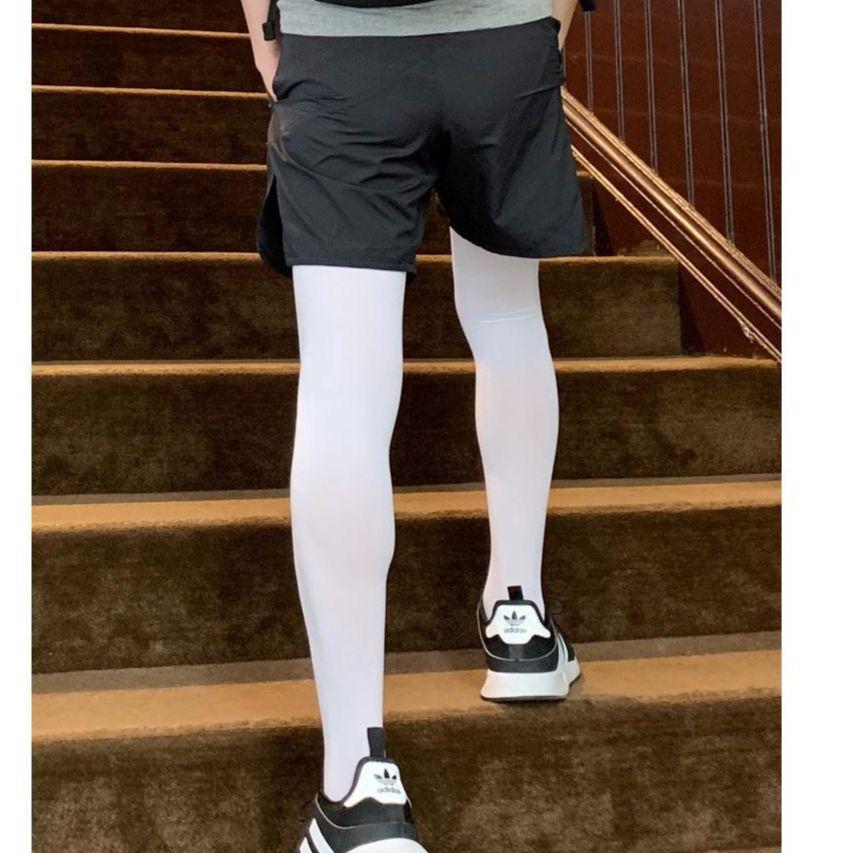 会有男生穿短裤搭配裤袜外出吗?