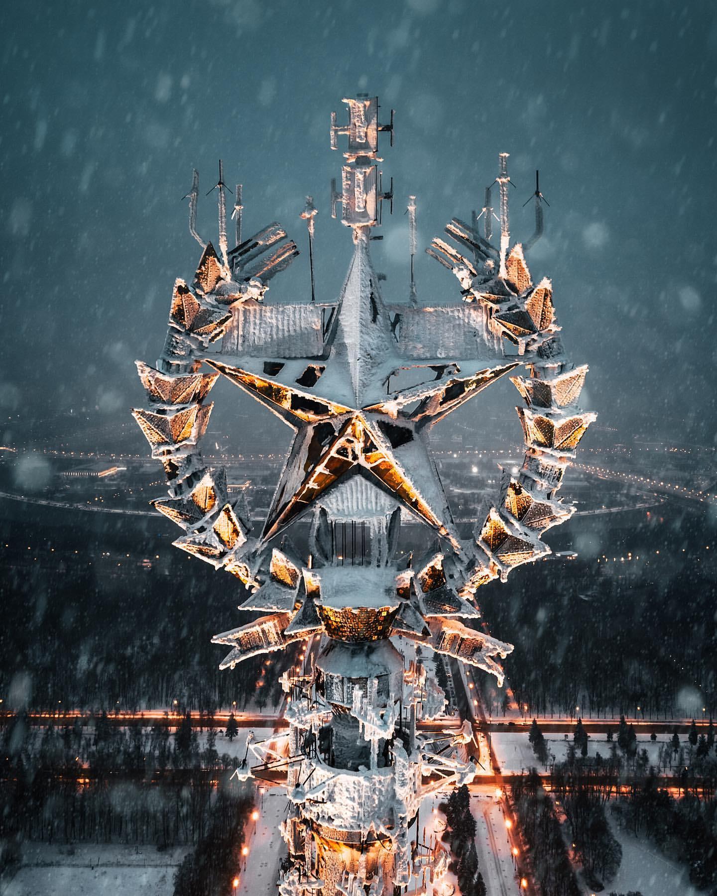 作者:yura borschev @borsch俄罗斯人的共产朋克风,我哭了,你呢?