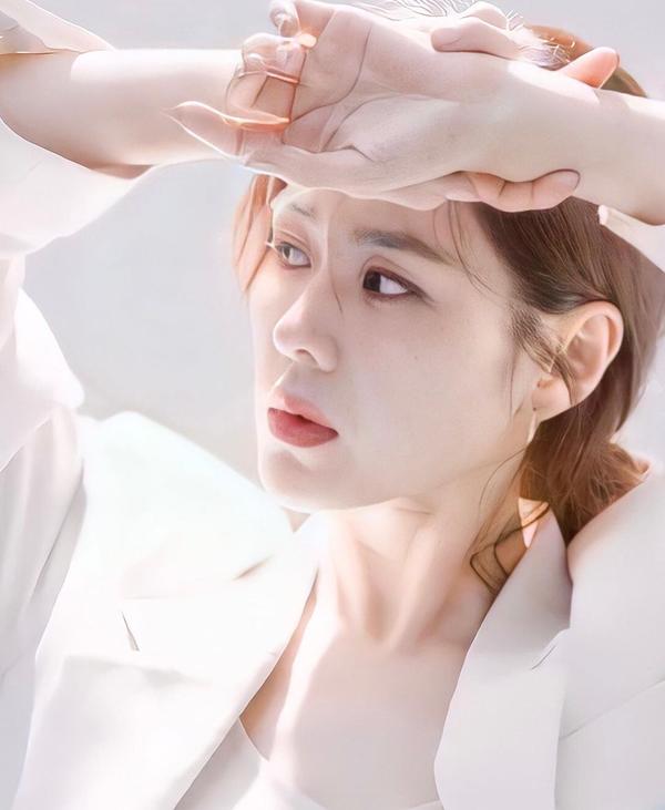 孙艺珍有哪些美炸了的写真壁纸?