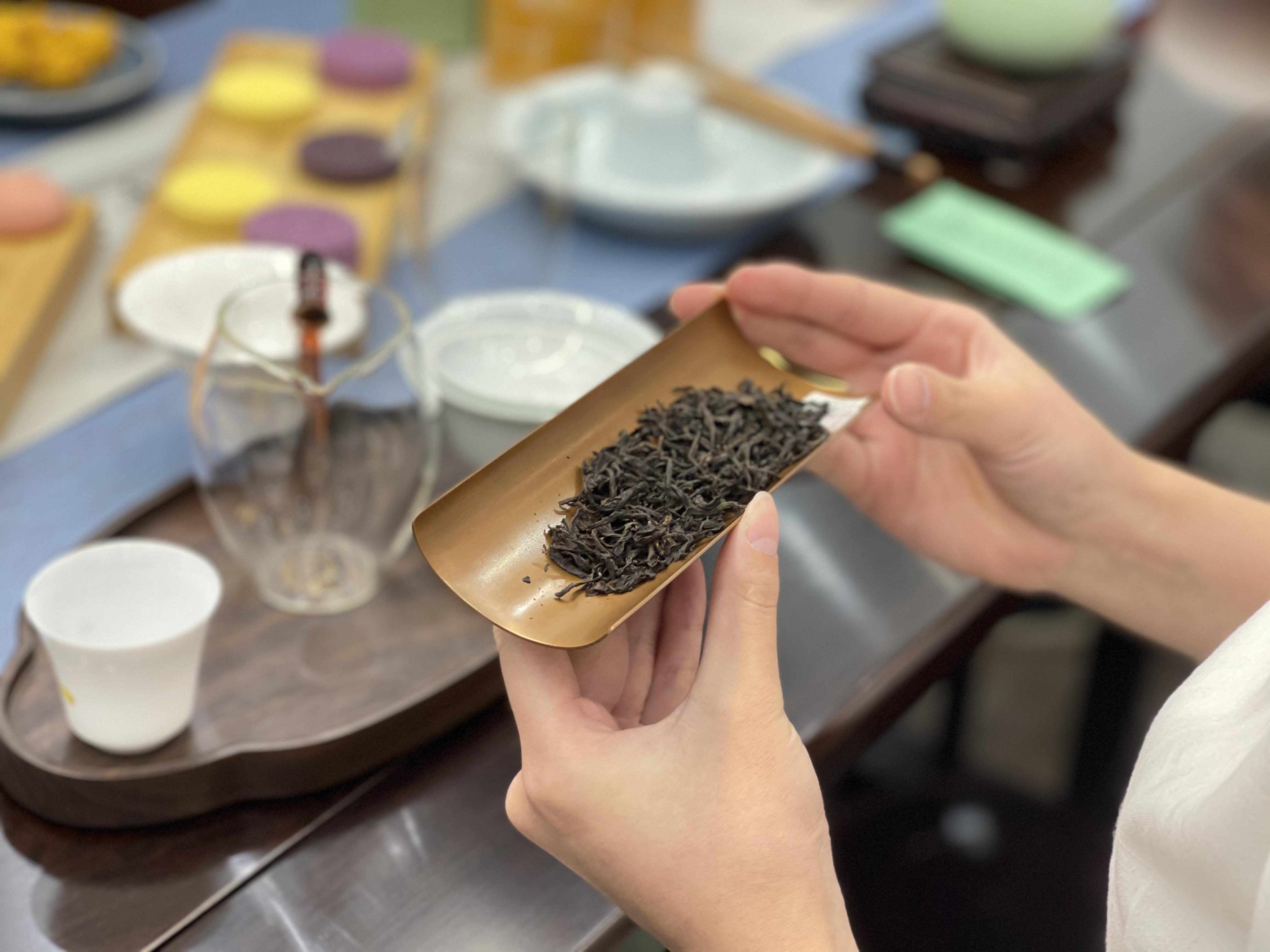 茶艺师泡茶照片图片