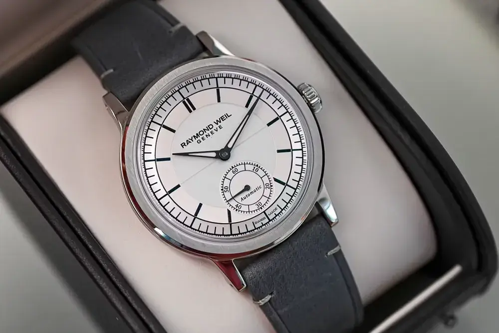 横空出世的"万元档黑马"!