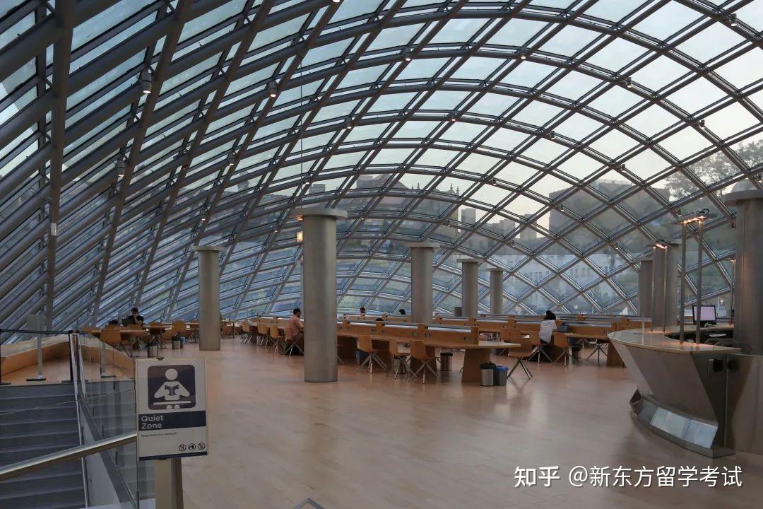 芝加哥大学的图书馆都各具特色:mansueto和regenstein,harper reading