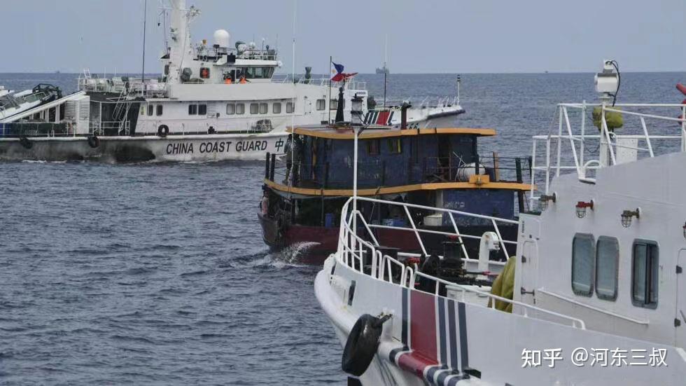 面对现实在仁爱礁非法坐滩25年的登陆舰已经不可能被拖走