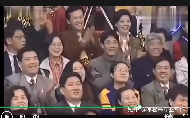 赵本山:潘长江去吻郑海霞,根本就够不着嘴! - 知乎
