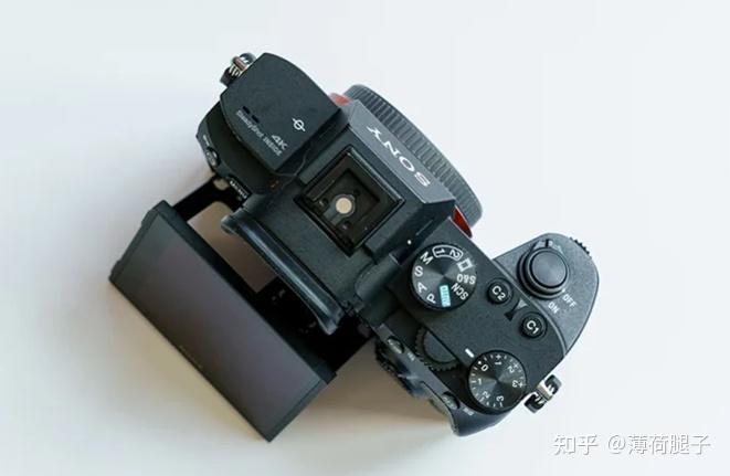 一代神机索尼a7m3微单相机值得买吗?