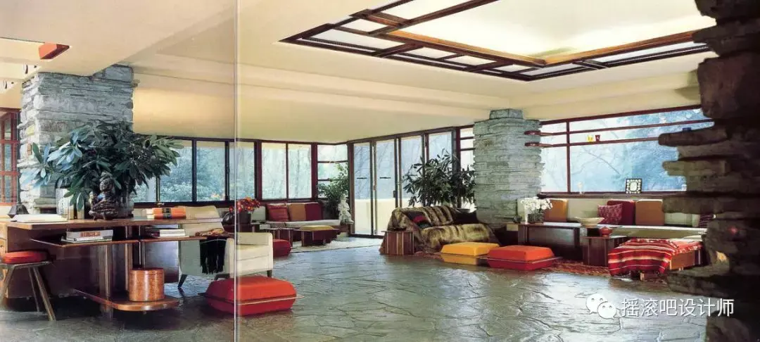 设计两年施工三年预算五次追加且不断翻番的赖特流水别墅