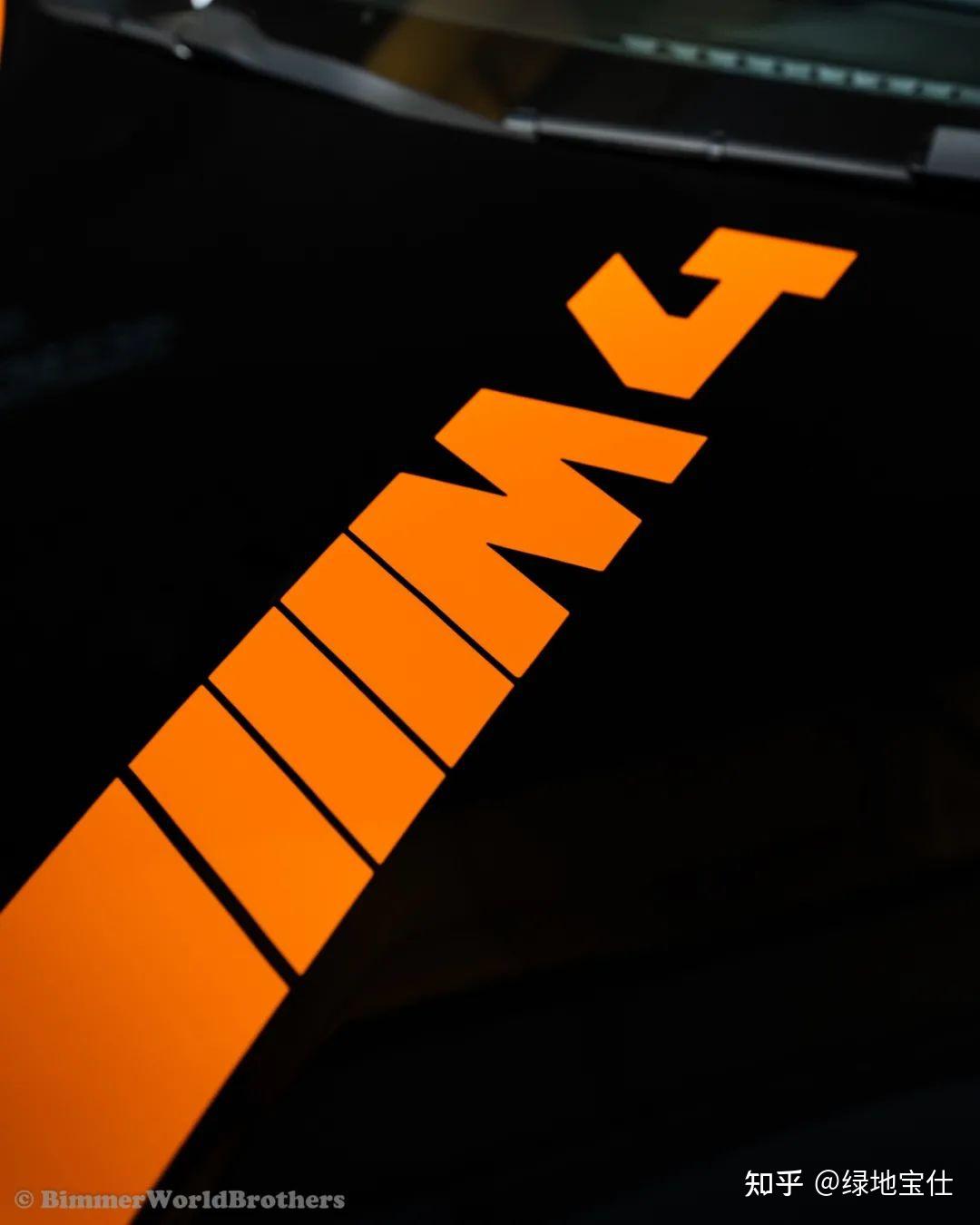 火橙色和黑色相搭配这样的宝马m4你喜欢吗