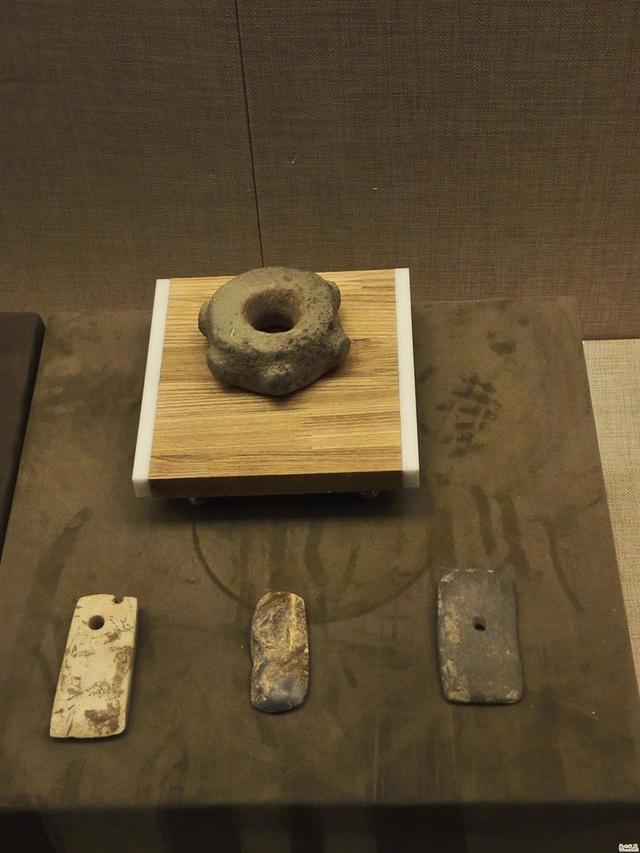 伐木杀兽拓四方木棍的演变