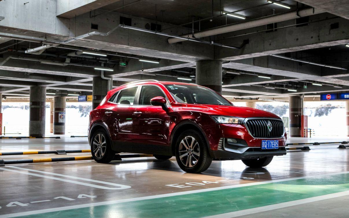 试驾宝沃bx525tgdi自动四驱尊享型