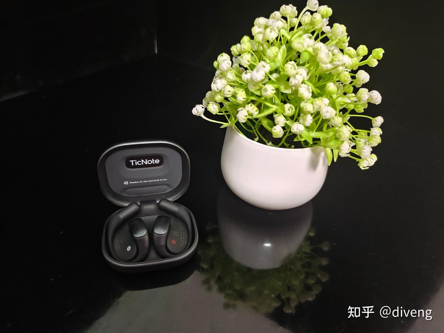 能录音的开放式耳机,这可能是我今年用过最像“工作搭子”的AI耳机,出门问问TicNote Pods AI录音耳机买前必看
