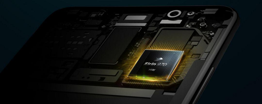 华为吓人技术直播实测上篇华为p20pro对比荣耀play