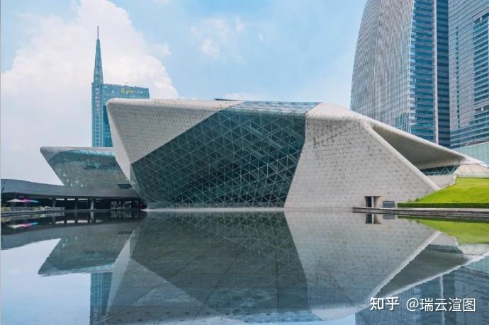 扎哈·哈迪德在中国的设计作品！16座绝美地标，一次看遍 - 知乎