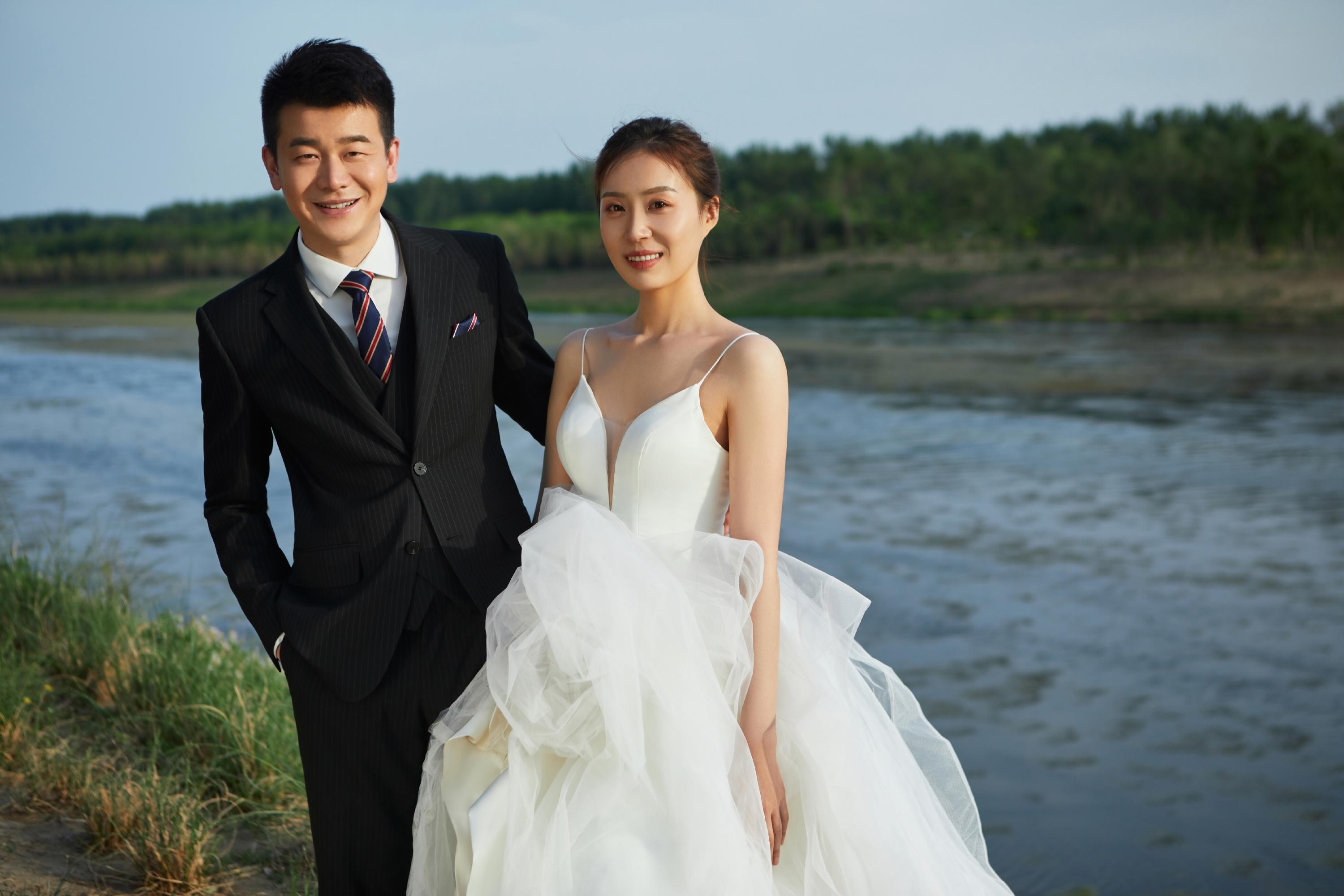 夏日限定|温榆河森系电影感婚纱照 - 知乎