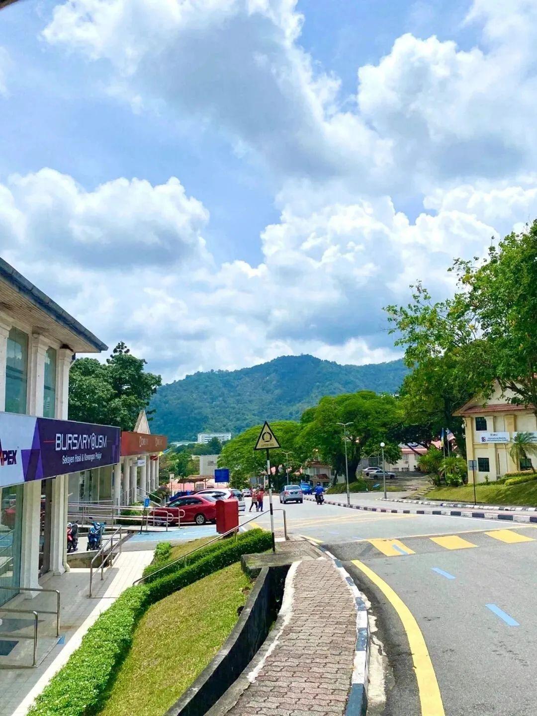 8787马来西亚理科大学位于槟城乔治市,旅游城市之一,校园环境优美