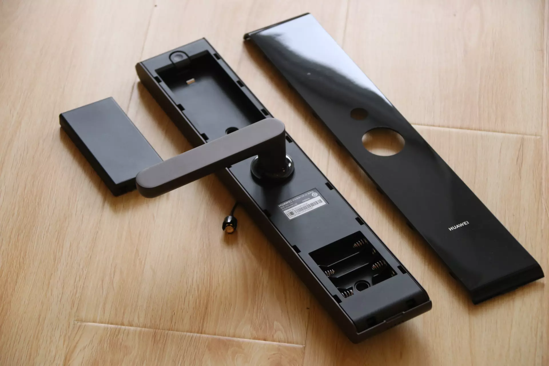 用了一个月的华为智能门锁se猫眼版,到底值不值买?