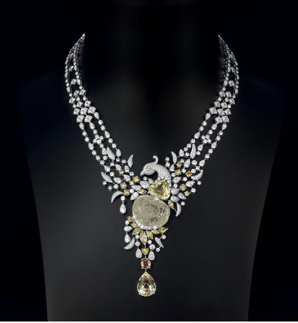 卡地亚珠宝荟萃自然和人工雕饰的艺术瑰宝