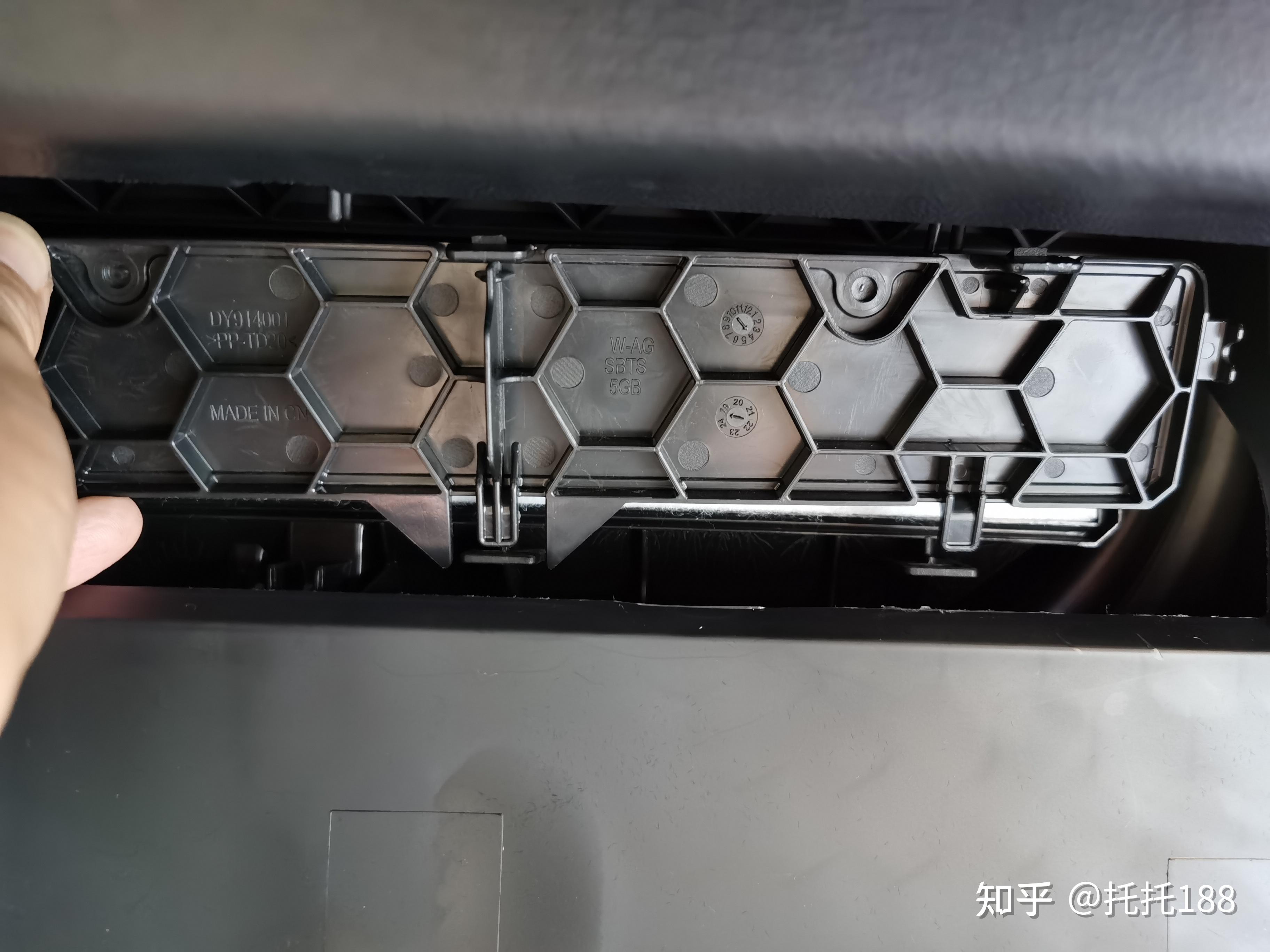 途昂空调滤芯更换详解 - 知乎