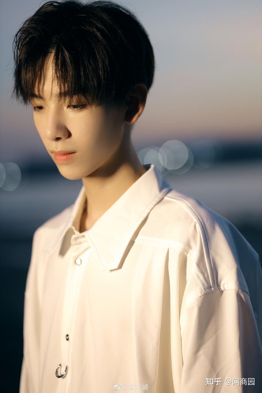 小戏骨黄天崎17岁参演过70多部影视剧他到底有什么魅力呢