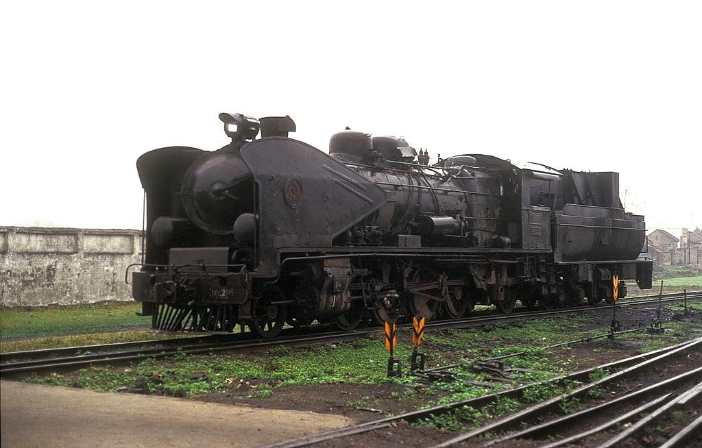 【铁道科普】尴尬的"自力型蒸汽机车"——越南铁路141型蒸汽机车