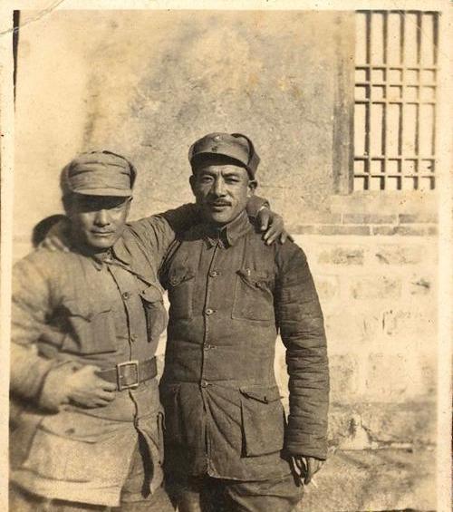 1928年刘子奇参加了红军,第二年就担任了浏阳赤卫军第四路军总指挥