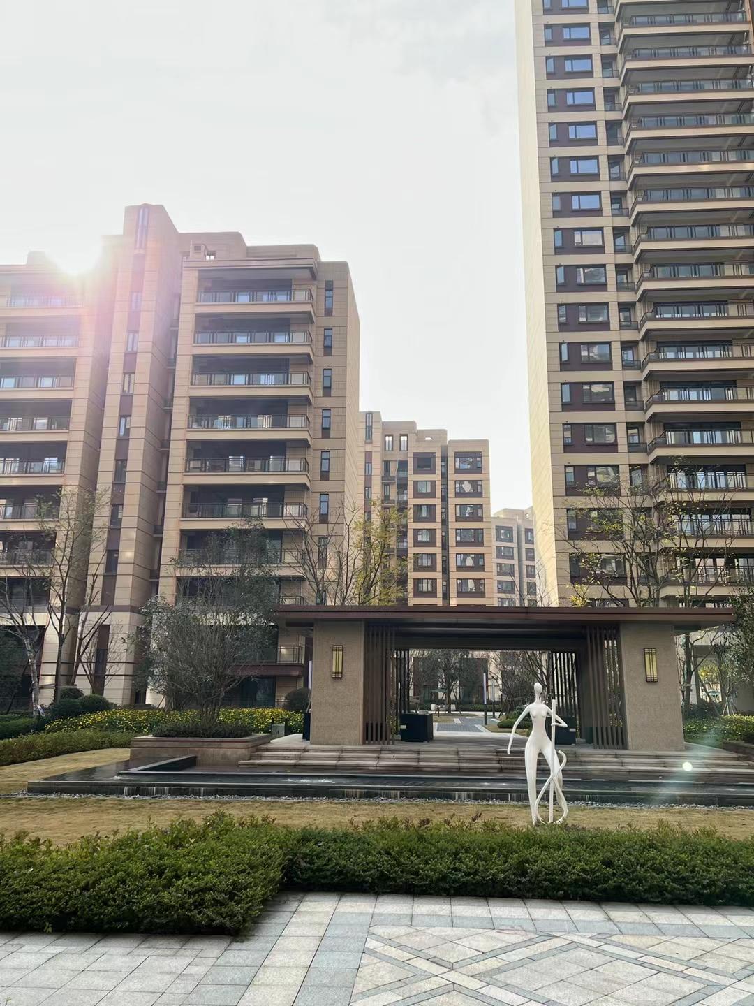 4条小建议,真心建议您不要再做电视背景墙丨成都装修队量房 - 知乎