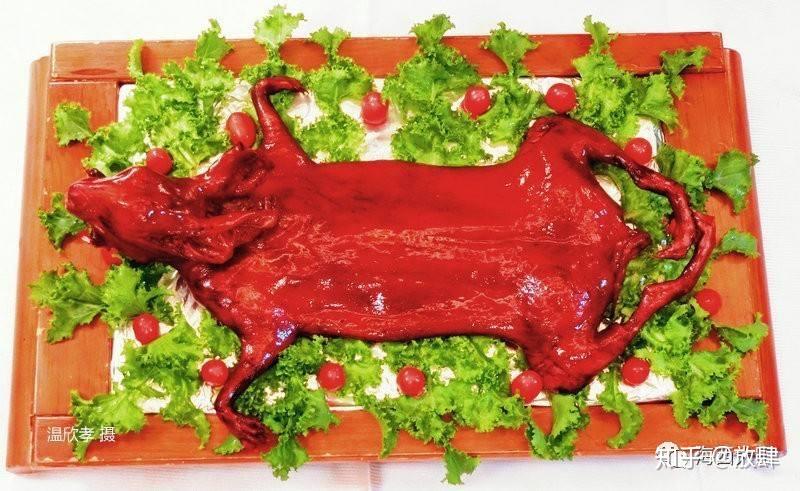 当然最好吃的是我三姨烤的啦没错没错,我们大田人也喜欢吃兔子,武陵烤