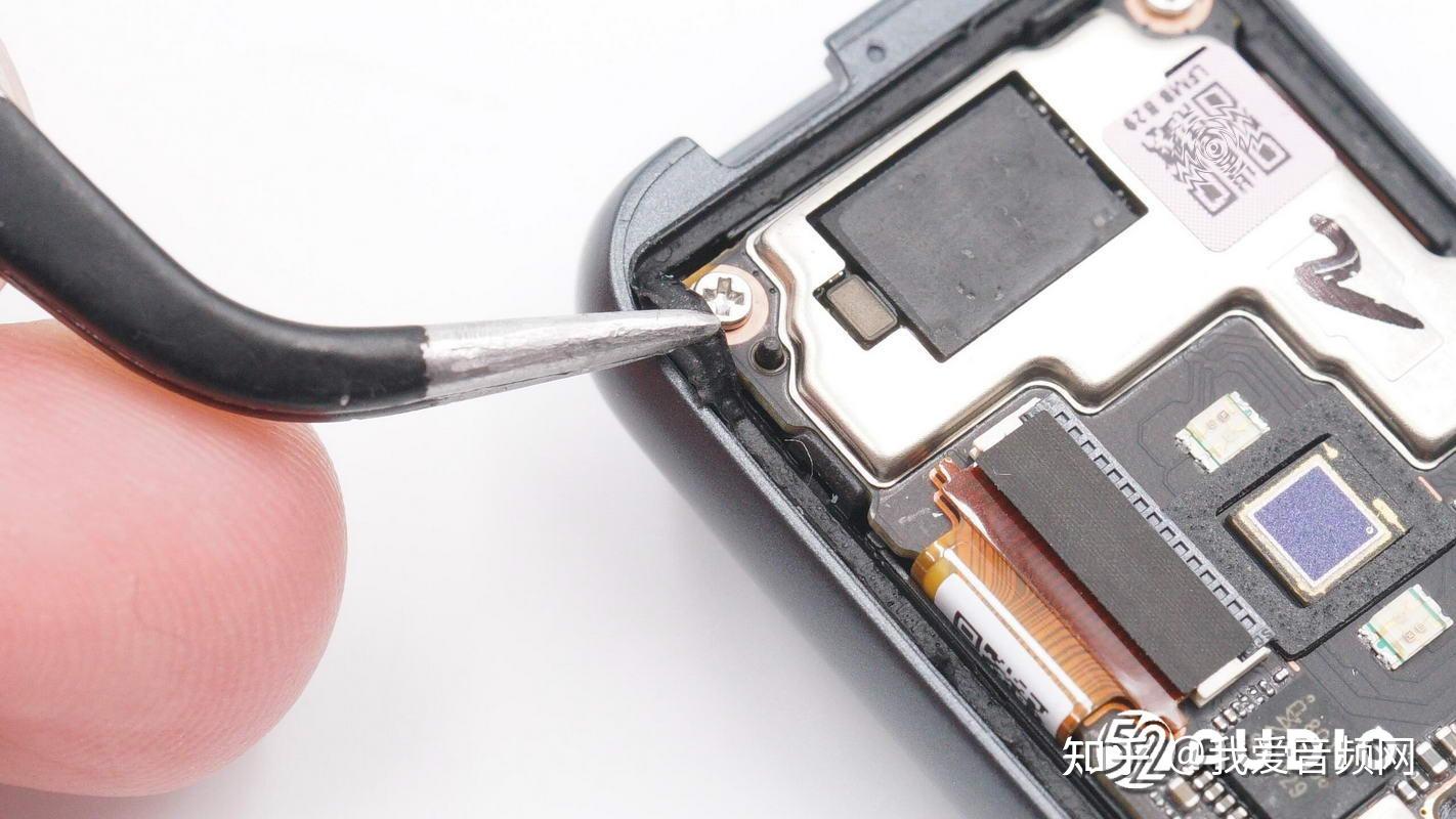 华为手环7拆解147英寸amoled全面屏支持多功能健康监测