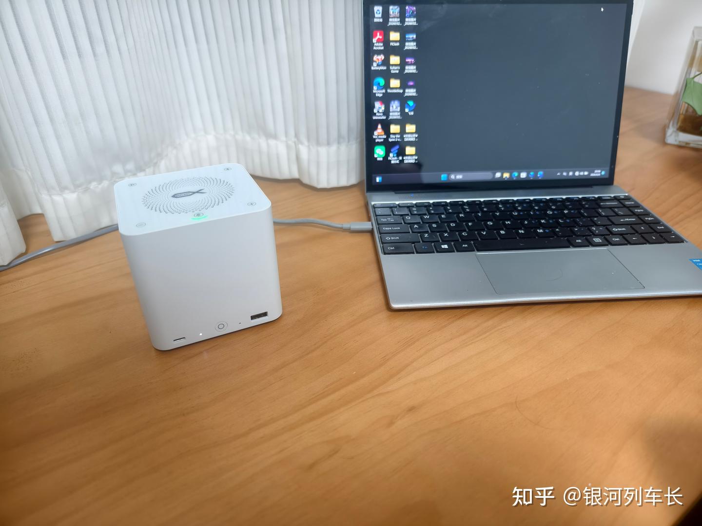 零刻「多功能整合」Mate Pro——一款我无法定义的扩展设备