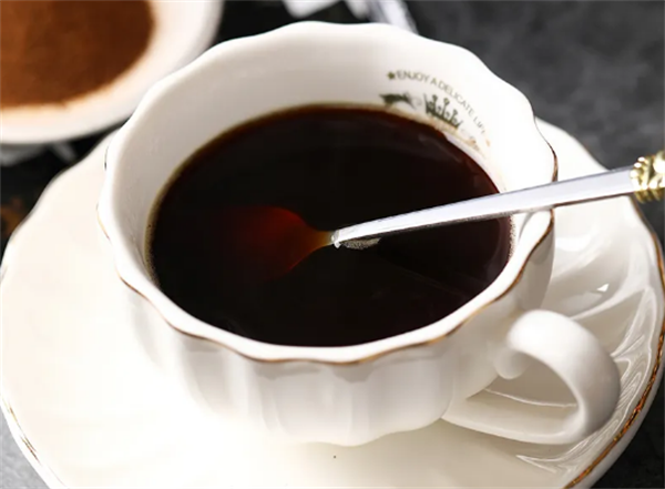 黑咖啡减肥攻略丨带你读懂黑咖啡瘦身的功效和原理