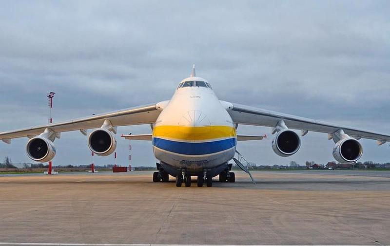 在俄乌冲突初期于基辅机场炸毁的全球最巨大飞机安-225,最近证实正在