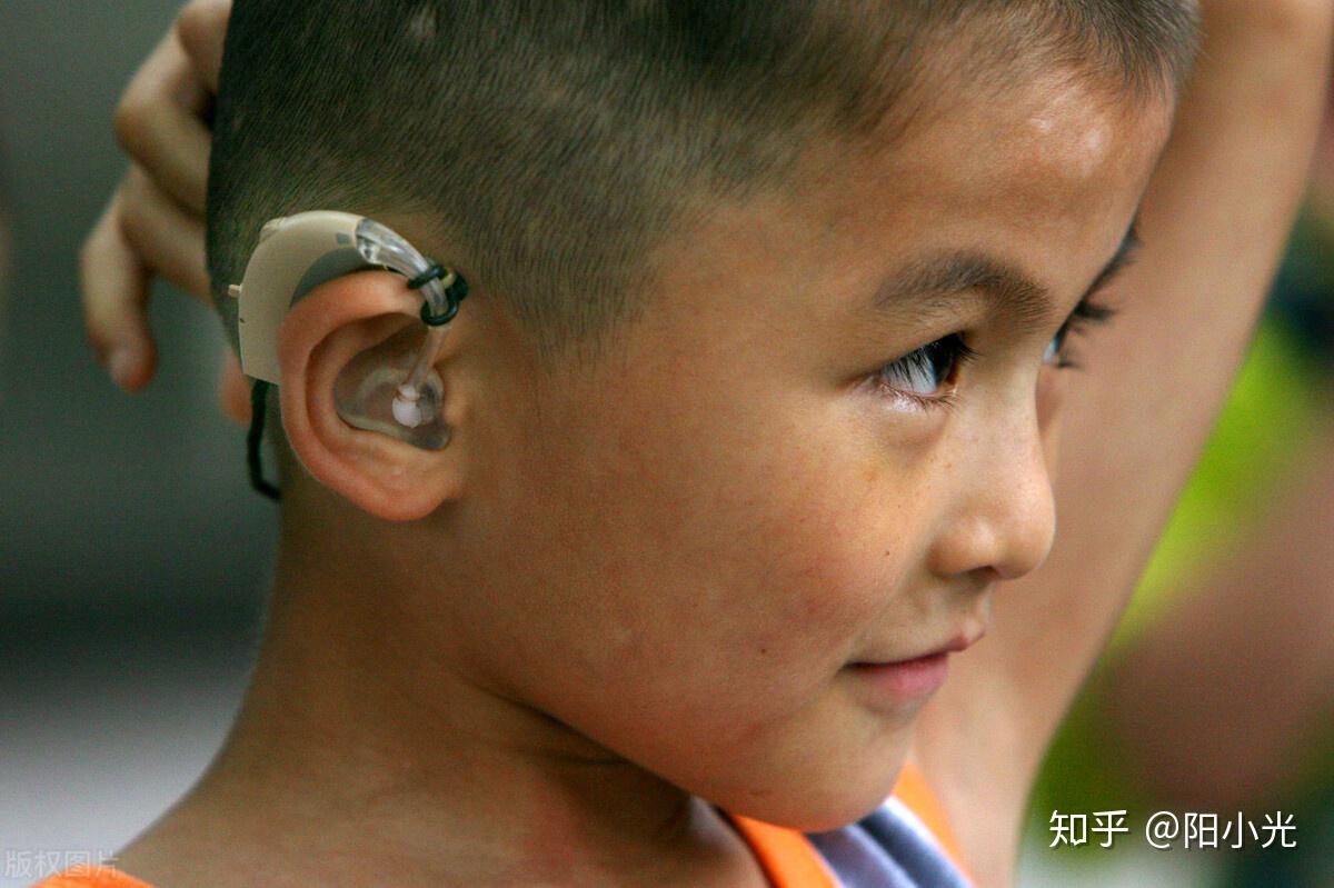 世界聋人日我们应该如何看待聋儿的康复问题