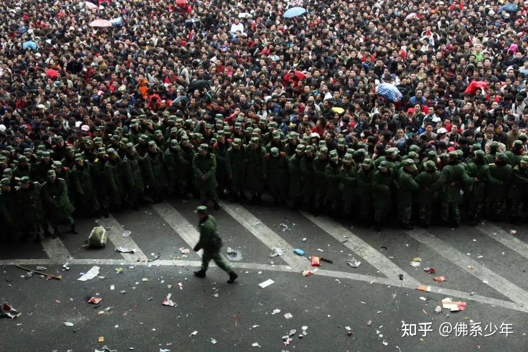 春运史上的最惨痛一次教训