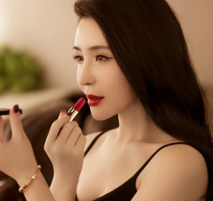 高迪打pk被电商干恼怒!发文道:势不两立?