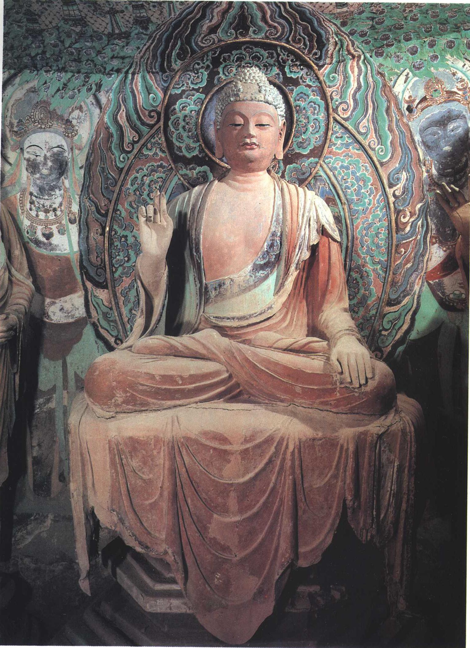 神游千年大美敦煌盛唐45窟西龛彩塑各有神采配合龛顶壁画北壁净土佛国