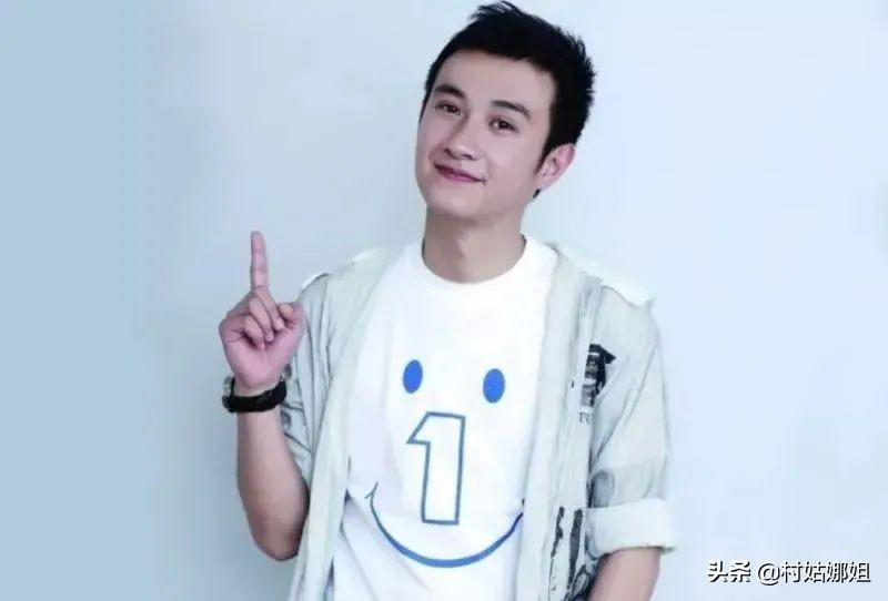 文章首谈姚笛流泪文章被问更爱哪个回答堪称经典