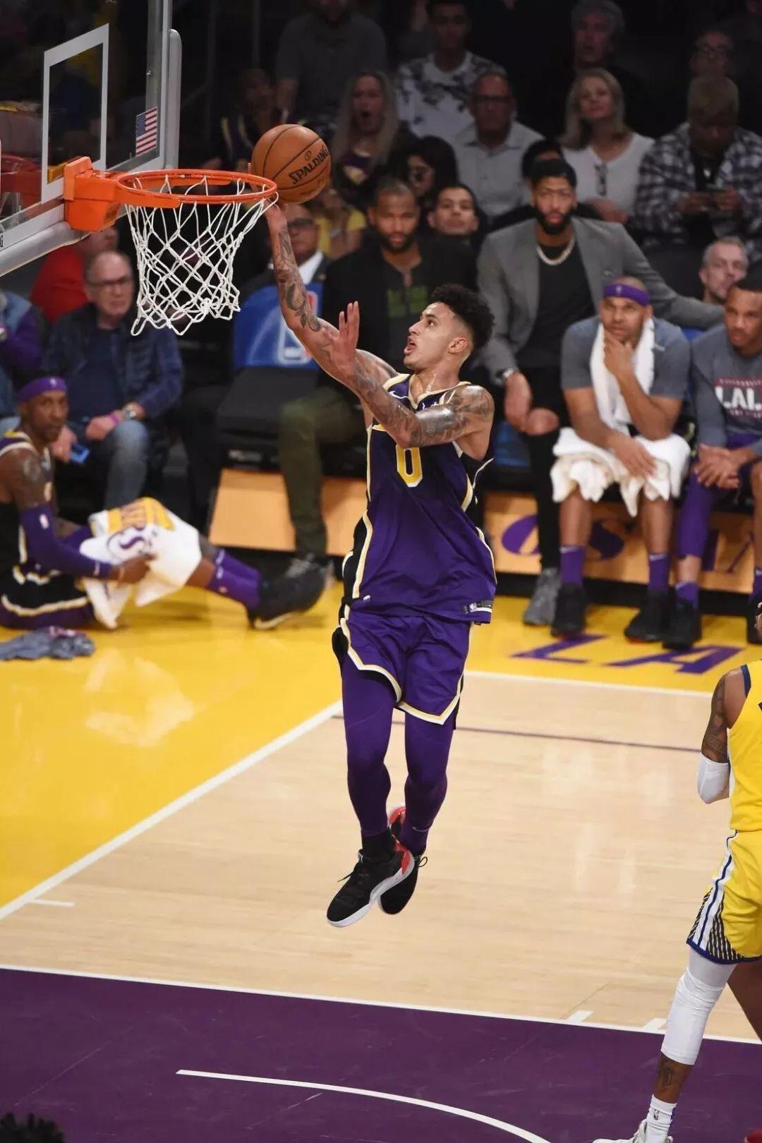 又帅又能打 | 凯尔-库兹马高清壁纸赏析 - 知乎