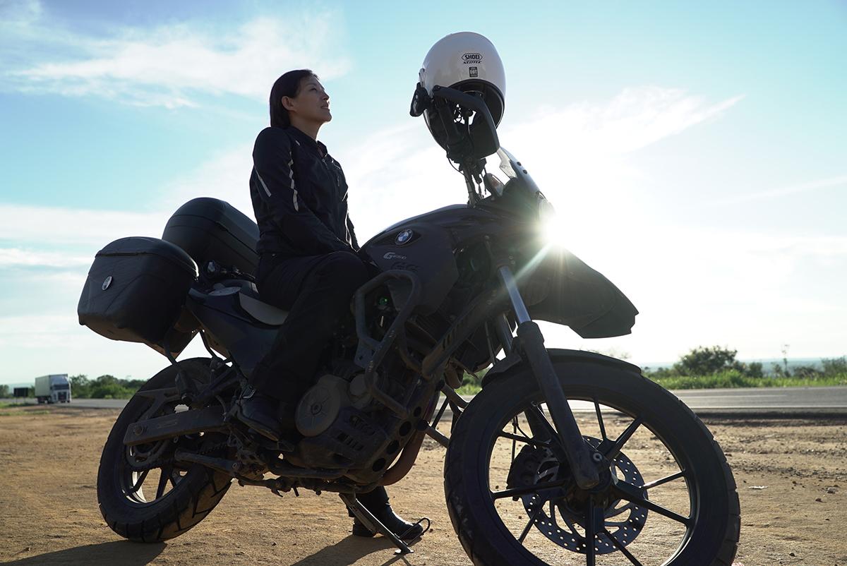 女生会骑摩托车是怎样的体验