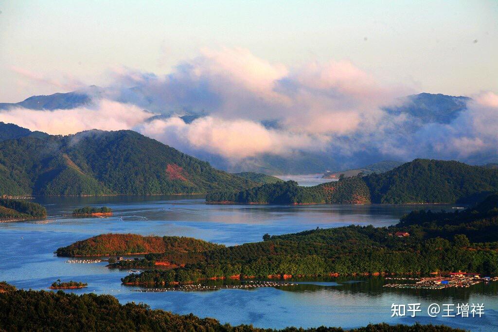 中国最美的100个地方——长白山天池(28) - 知乎