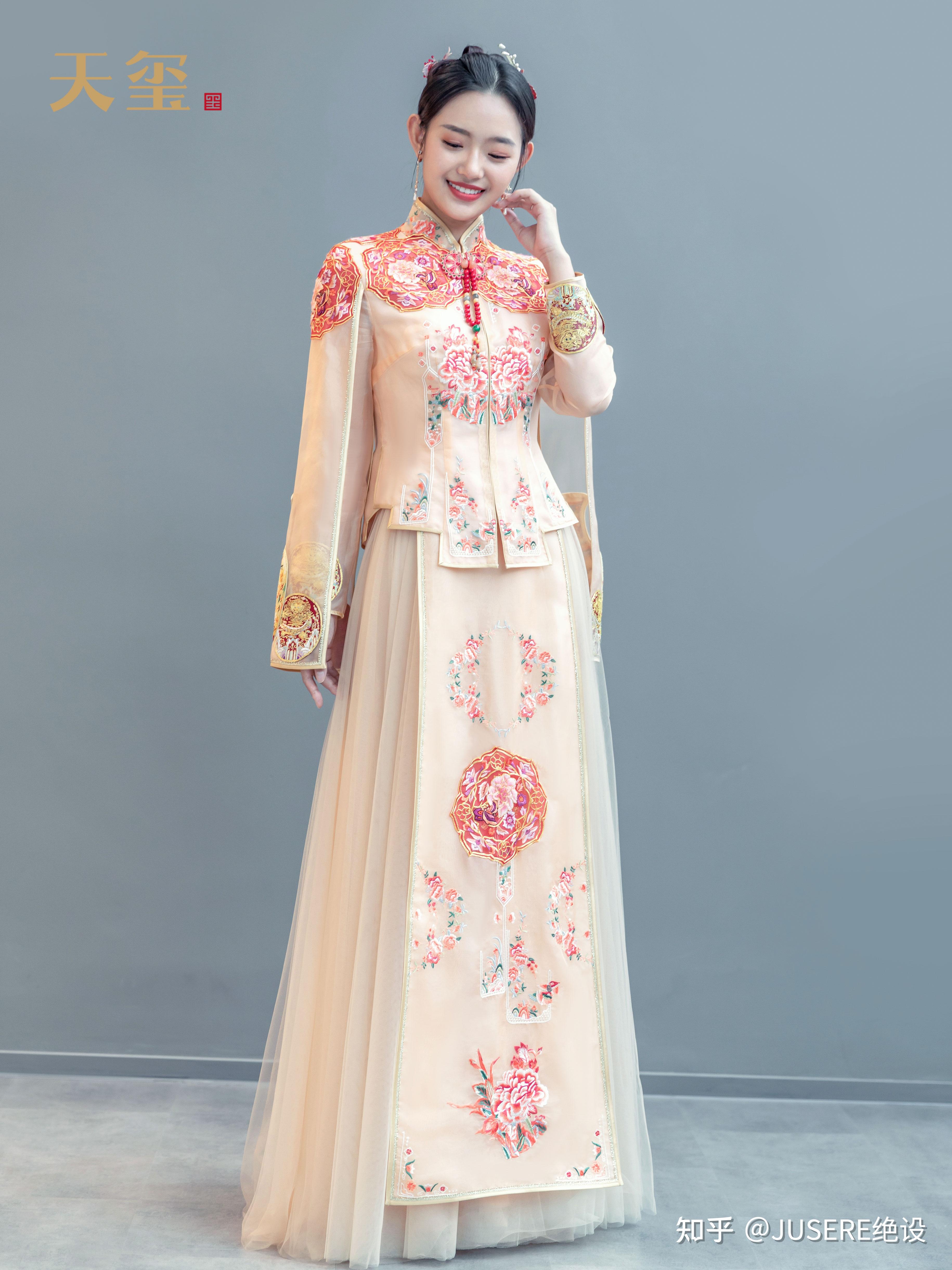 天玺试纱·纳锦 兼具匠心传承与时尚感的新中式嫁衣