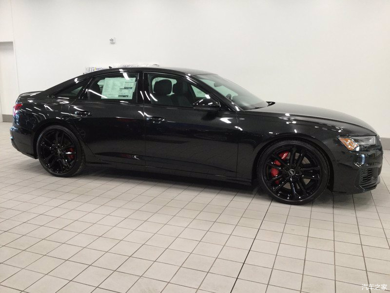 新款奥迪s6黑武士运动大气的风格