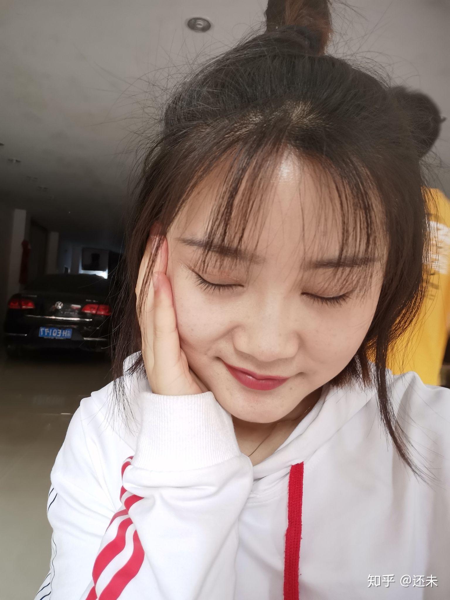 女生的素颜照什么样