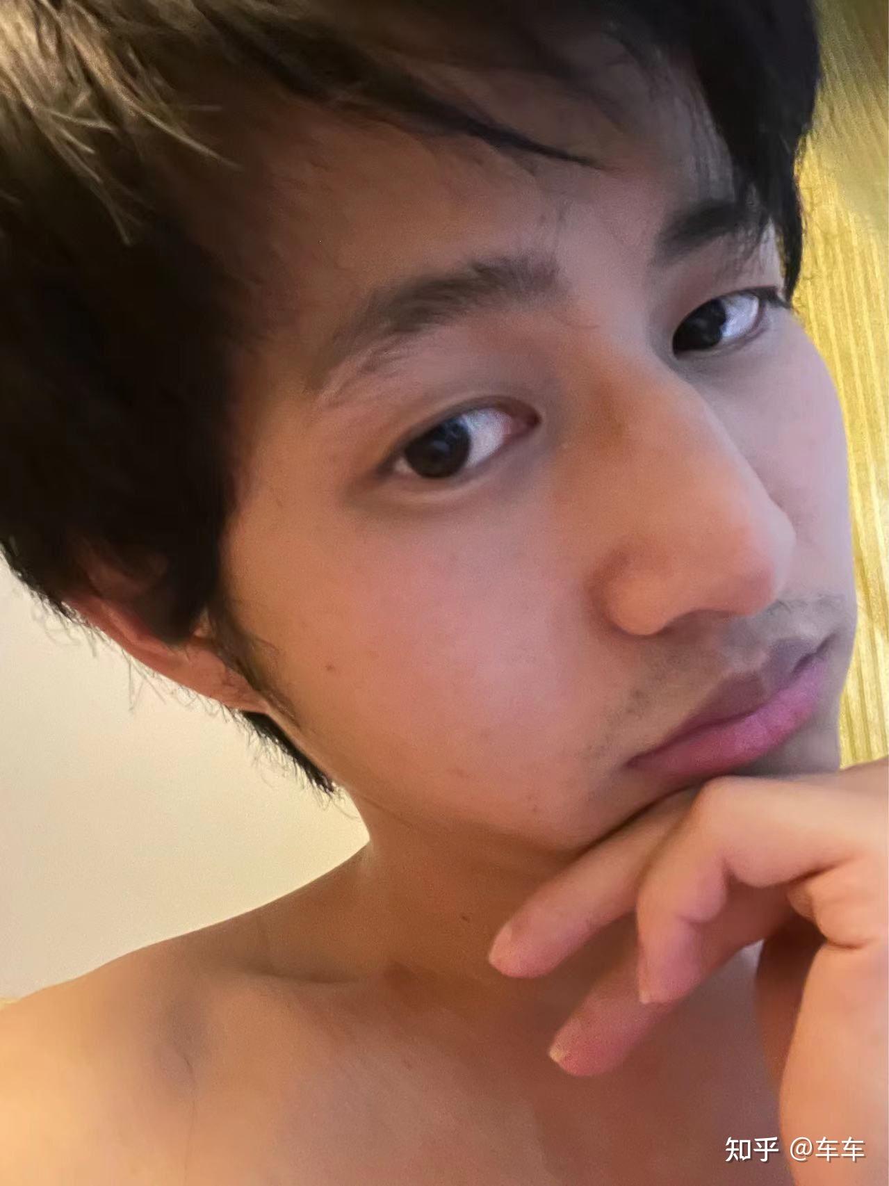 现实生活中男生颜值6分是什么样的