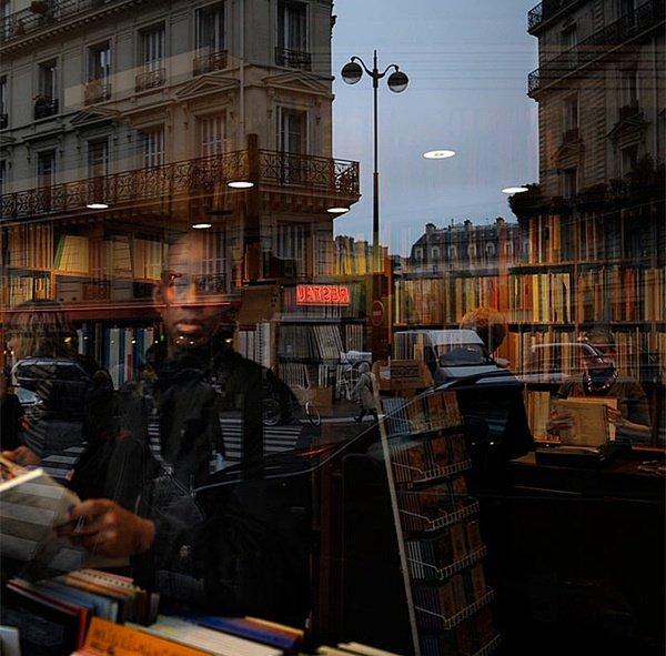 漫履行jurekravanja镜头里的正方世界