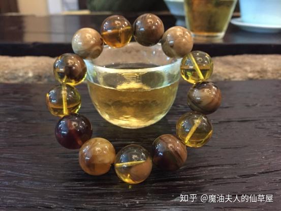 单方精油:琥珀,见证了时光的疗愈树脂