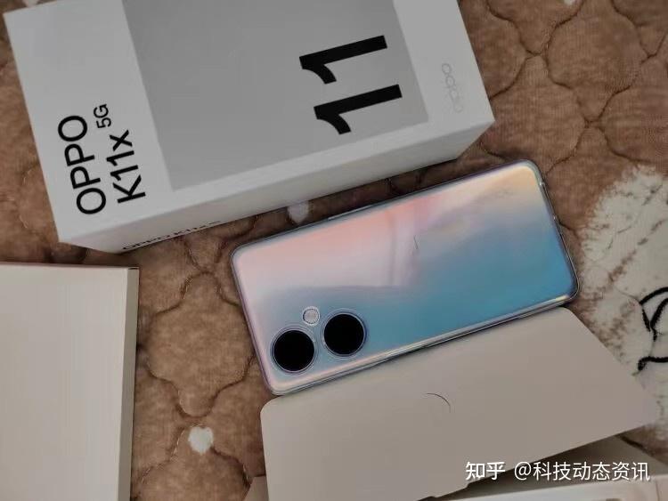 oppo化身价格屠夫1亿像素5000mah120hz256gb存储仅1099元